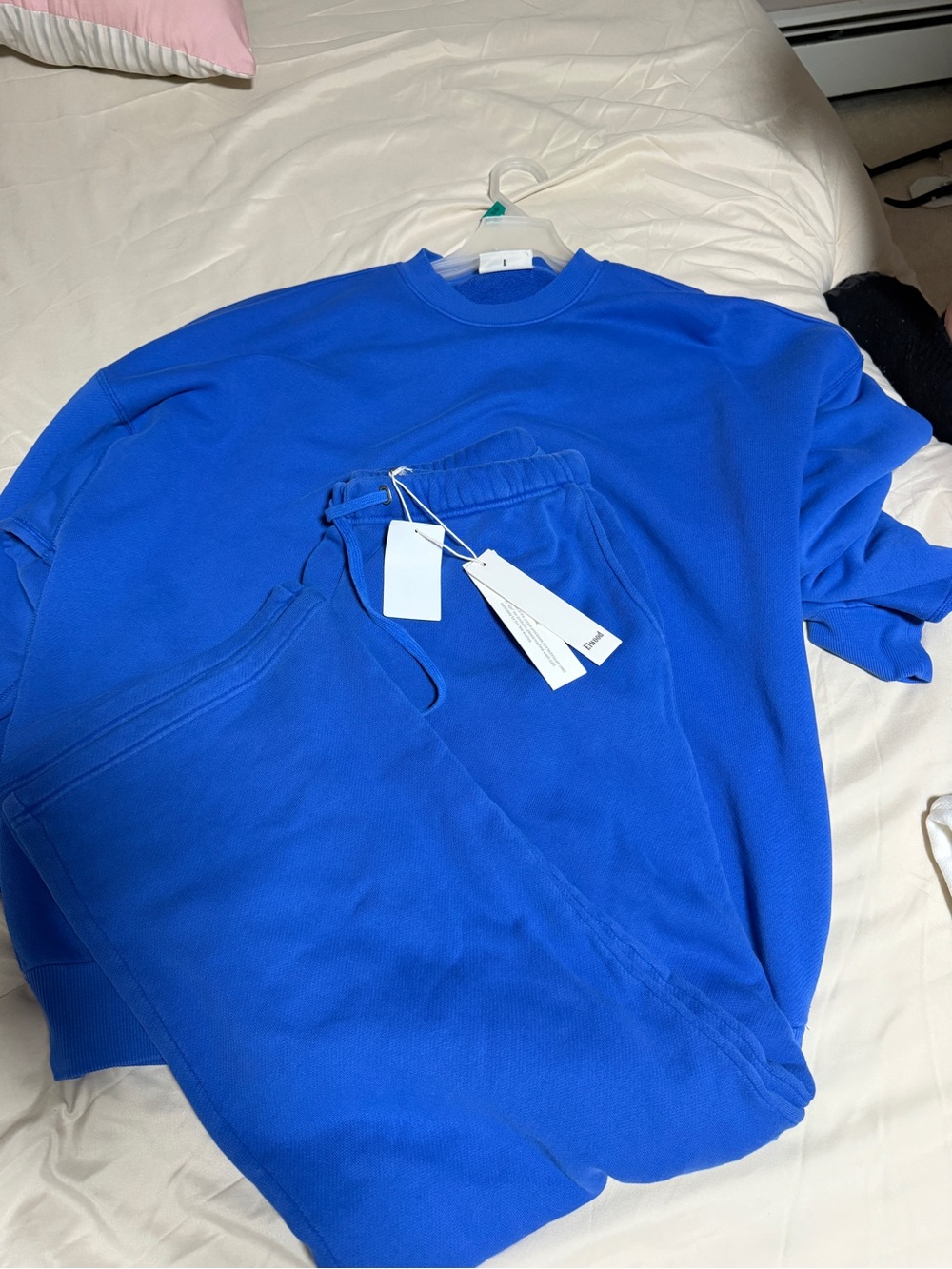 Elwood Men's Crewneck Sweatshirt in Royal Blue - Unbranded